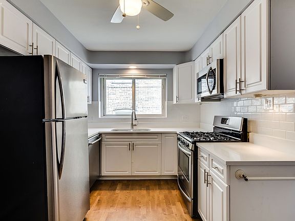 2nd image of 2645 W Carmen Ave APT 101