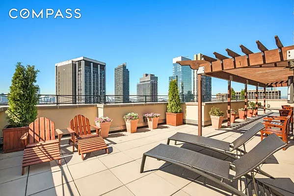 Rented by Compass | media 8