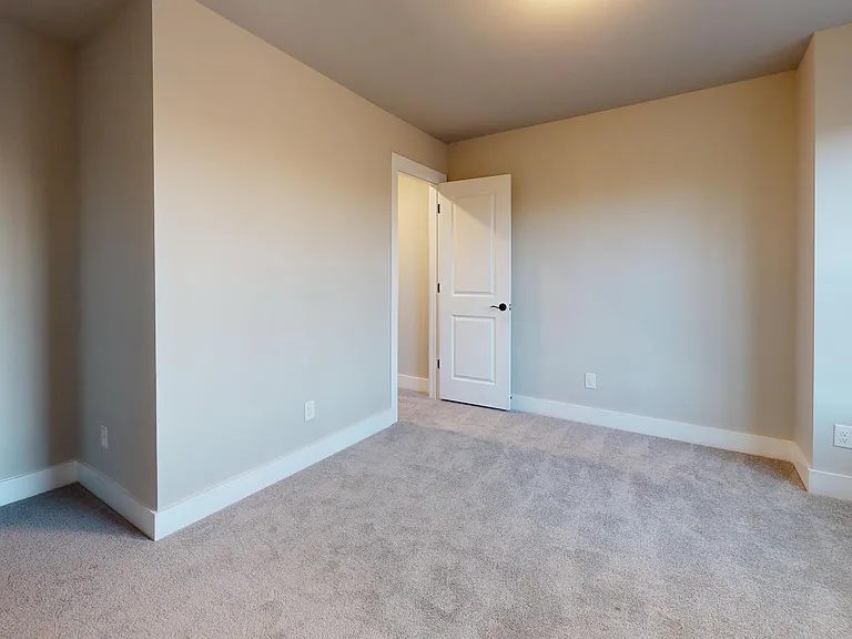 Unit Photo