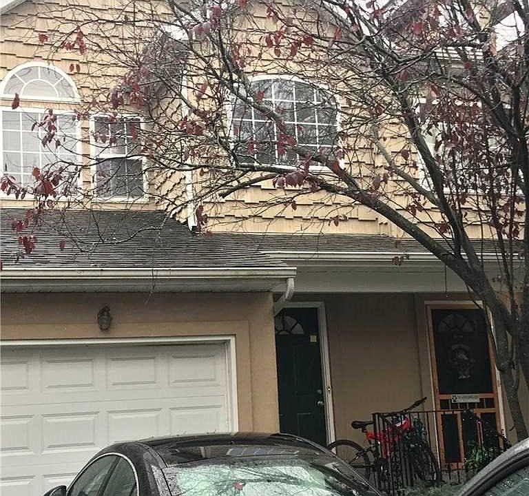 1st image of 14 Yennicock Ave