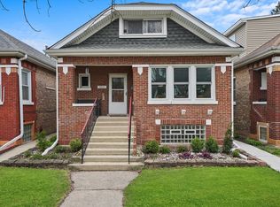 3717 Grove Ave, Berwyn, IL 60402