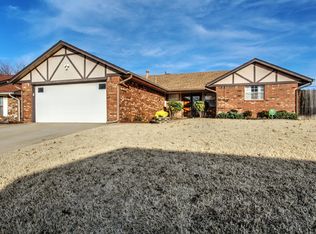 803 S 3rd St, Yukon, OK 73099