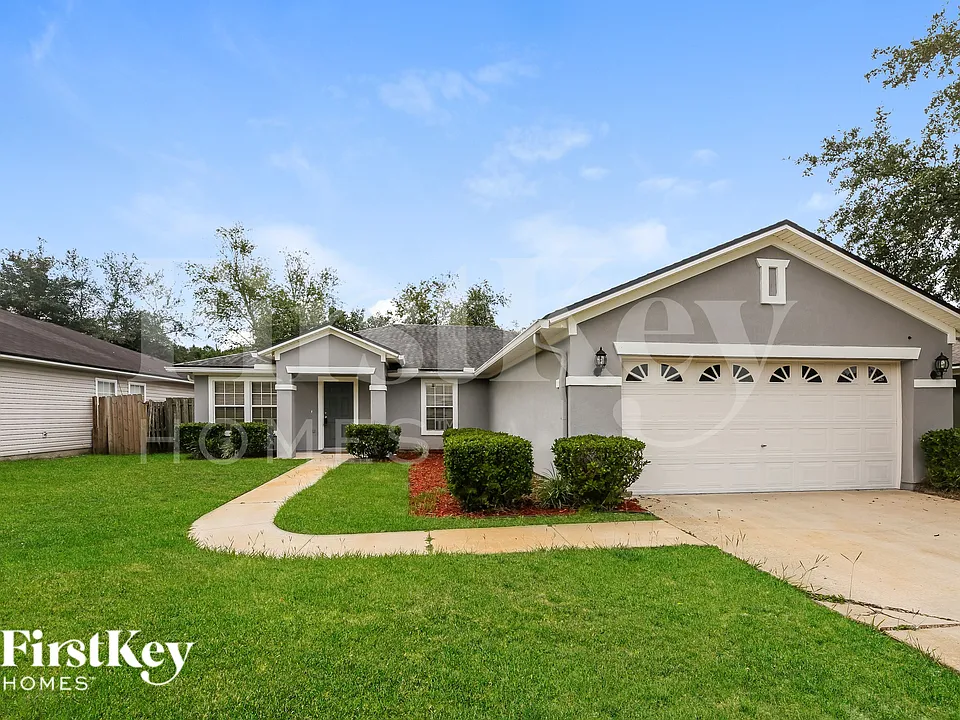 1437 Heather Ct