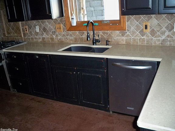 5th image of 164 Briarwood Ln