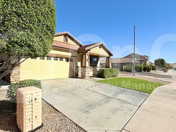 3rd image of 17026 W Mohave St