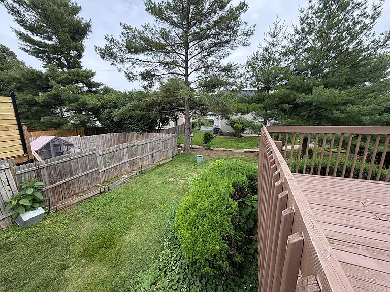 546 El Paseo Pl — Photo 21