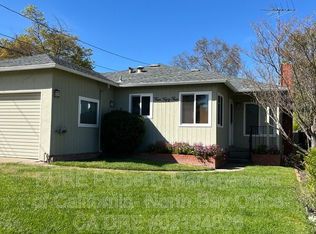 454 Pomolita Dr, Ukiah, CA 95482