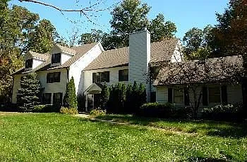 1801 Shore Acres Dr photo 1