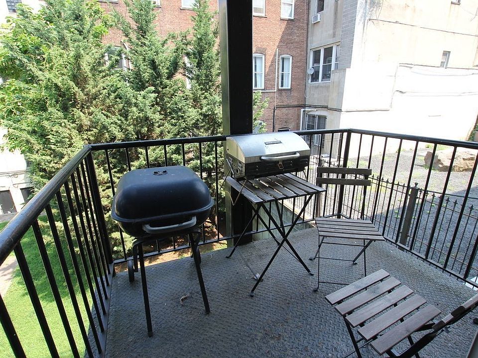 1st image of 29 Ten Eyck St #2A