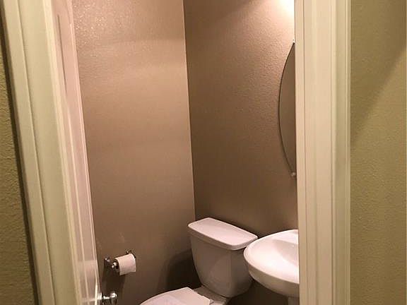 3rd image of 29630 Rawlings Way