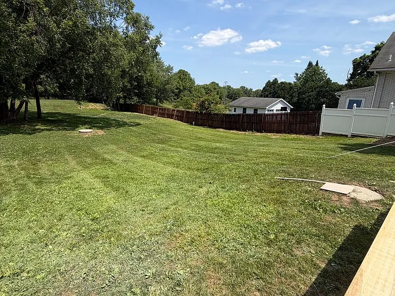 3777-3783 Huckleberry Rd — Photo 28