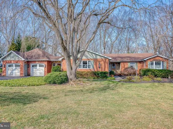 11202 Sheradale Dr, Kingsville, MD 21087