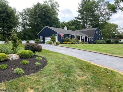 41 Ellis Dr, Basking Ridge, NJ, 07920