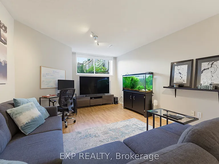 2215 Silverado Cres — Photo 29