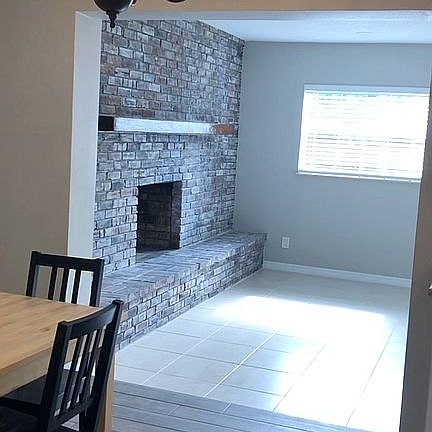5th image of 1579 Huntington Ln