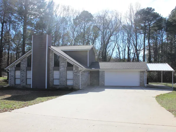 2 Kelly Ct, Longview, TX 75605