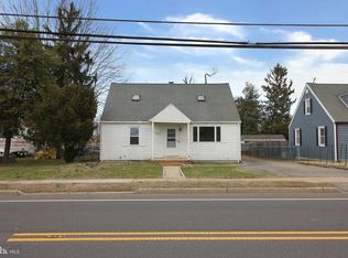 1002 Beverly Rd, Burlington, NJ 08016