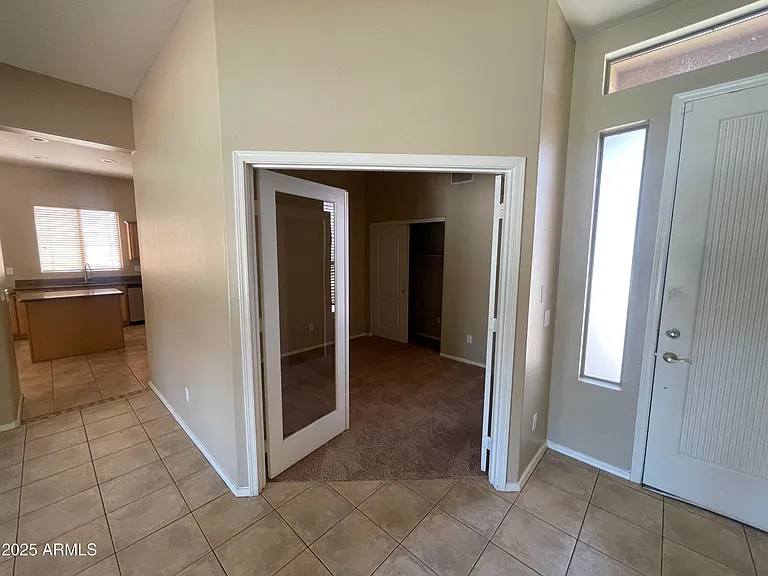 1680 W Saragosa St — Photo 8