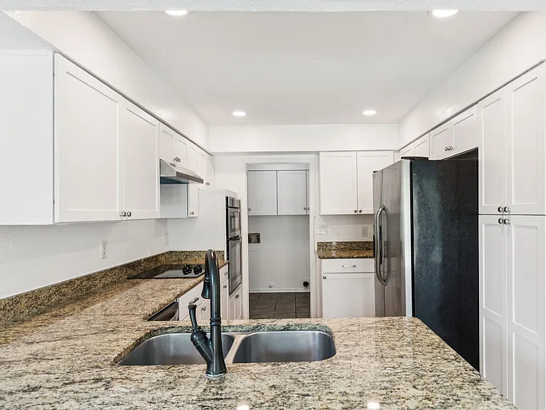 6018 Blue Mist Ln — Photo 12