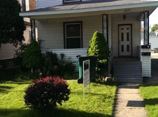 1315 Jerome St, Lansing, MI 48912