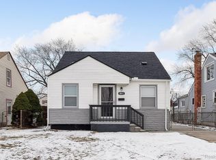 4011 S Hubbard St, Wayne, MI 48184