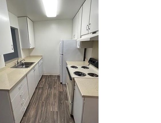 3rd image of 819 Diablo Ave APT 26