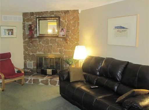 2nd image of 962 Lindfield Dr