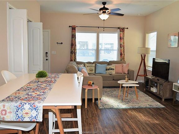 2nd image of 2108 Cavitt Ave #B