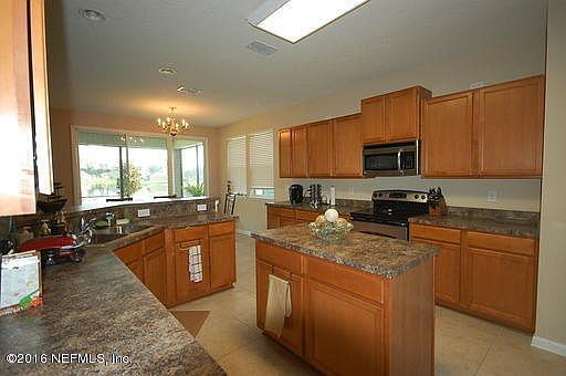 1467 Carpathian Dr - kitchen