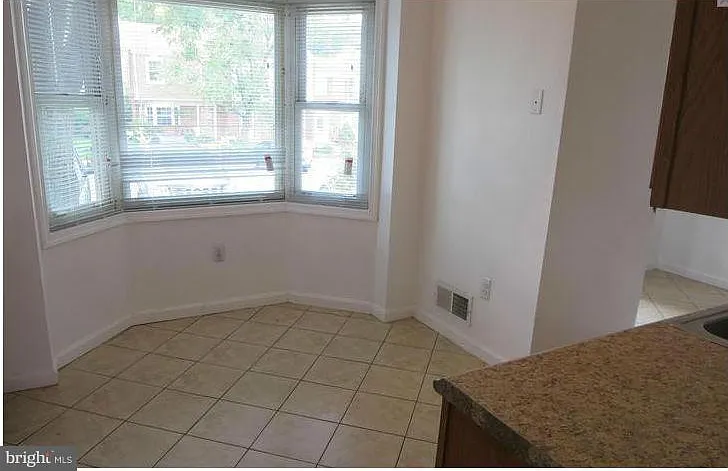 10193 Farragut Ct — Photo 3
