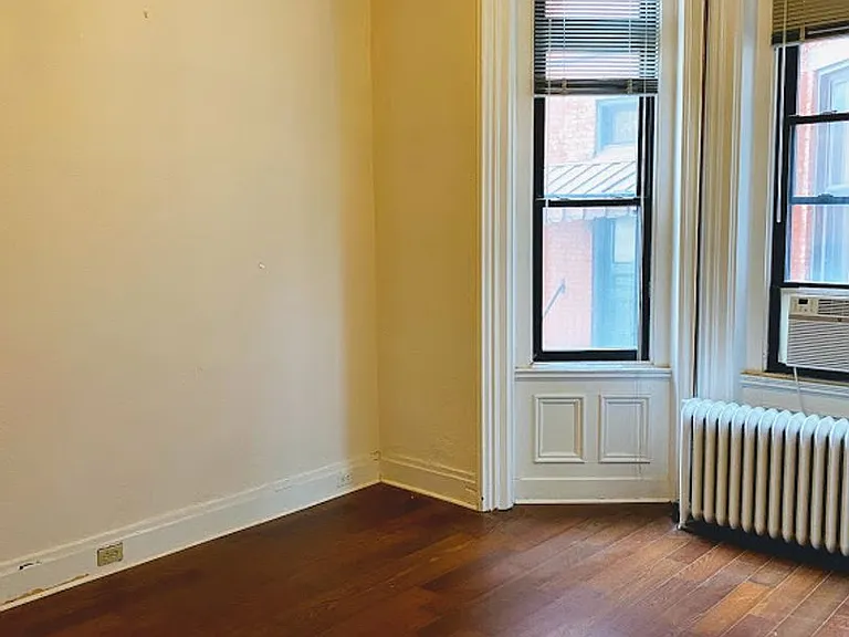 816 Cedar Avenue — Photo 10