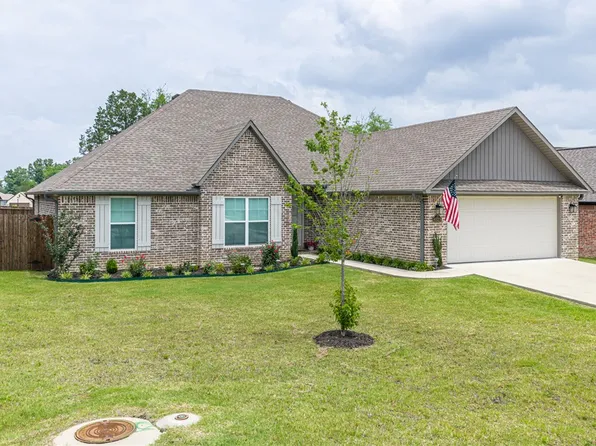 8323 McLaren Dr, Fort Smith, AR 72916