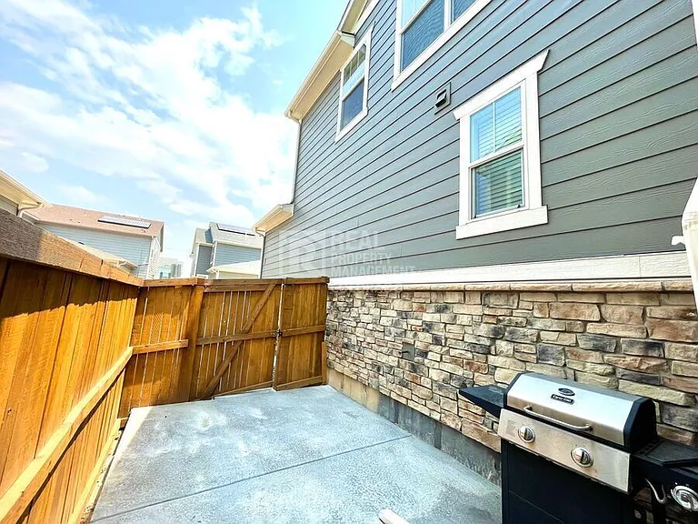 11441 Booth Falls Ct — Photo 21