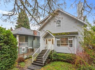 2586 W 8th Ave, Vancouver, BC V6K 2B4