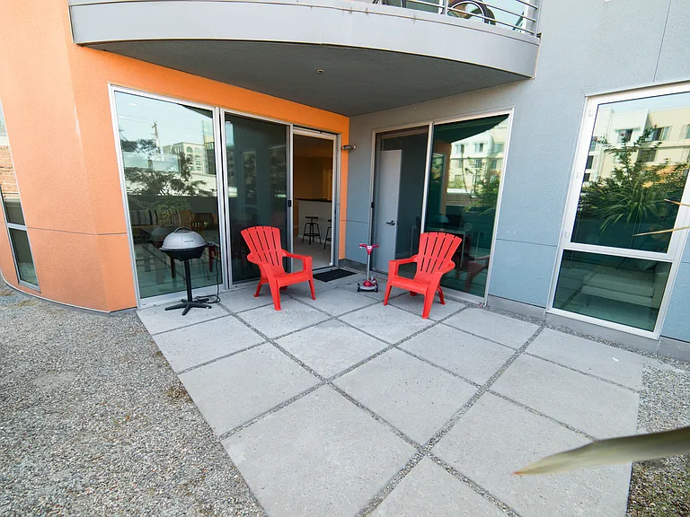 200 2nd St #115 — Photo 22