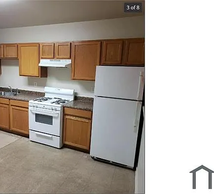 2 bed, $1,400 — Photo 3