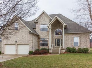 11014 Perwinkle Ln, Louisville, KY 40291