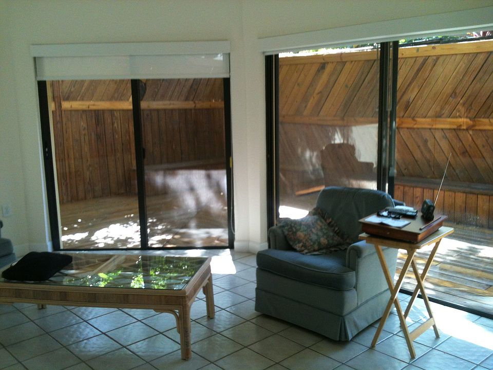 2nd image of 2573 Tigertail Ave