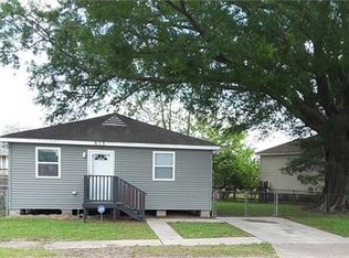 515 Warrington Dr, New Orleans, LA 70122