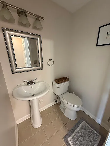 3 bed, 1899 sqft, $2,250 — Photo 3