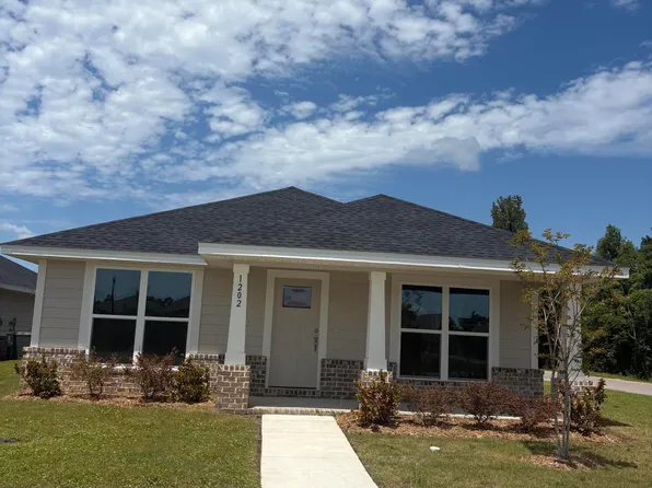1202 Primrose Ln, Panama City, FL 32404