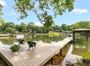 7232 Executive Cir, Denver, NC 28037