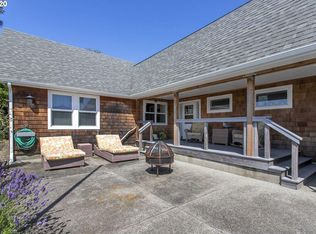 2236 S Franklin St, Seaside, OR 97138
