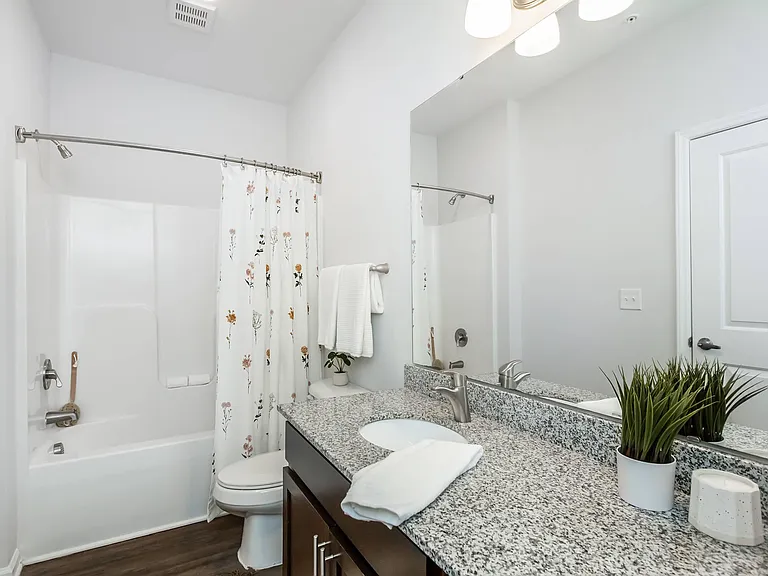 Riverstone Apartments at Long Shoals — Photo 59