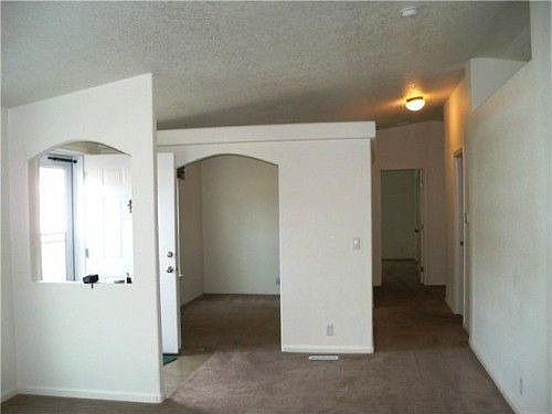 5th image of 10422 196th Street Ct E