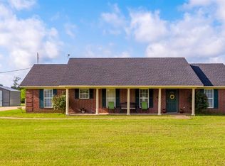 1217 Mackey Rd N, Gilmer, TX 75645