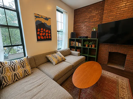 Rented by MADEHOME | media 7