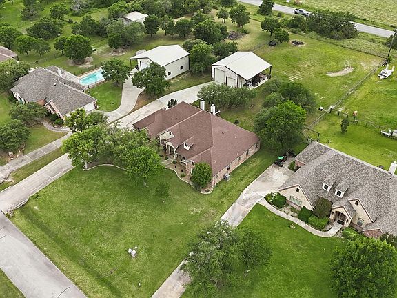 5th image of 150 Blacktail Ln
