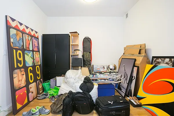 Rented by MNS | media 97