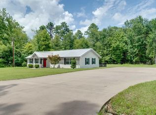 1179 Fm 861, Elkhart, TX 75839